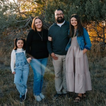 Tyler Muniz and family